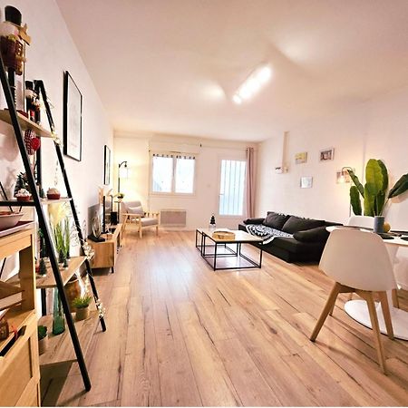 אנגולם Appartement Cosy Proche Gare - Fibre Optique Et Parking מראה חיצוני תמונה