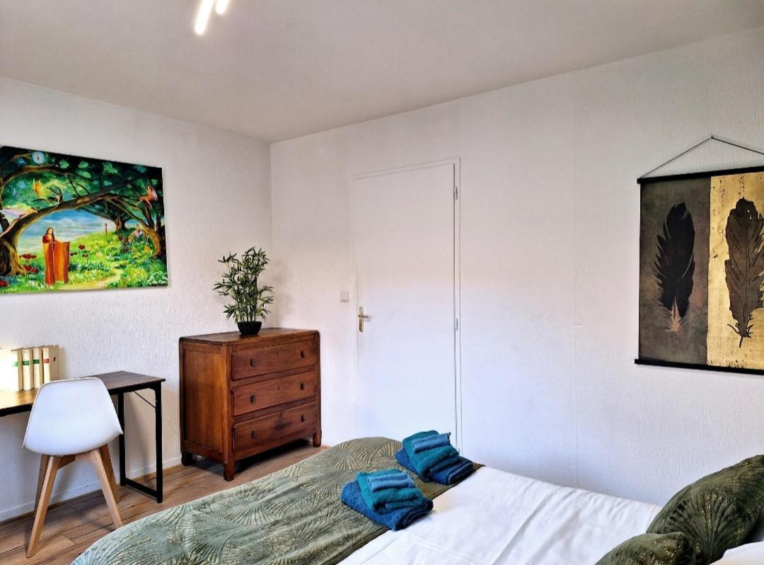 אנגולם Appartement Cosy Proche Gare - Fibre Optique Et Parking מראה חיצוני תמונה