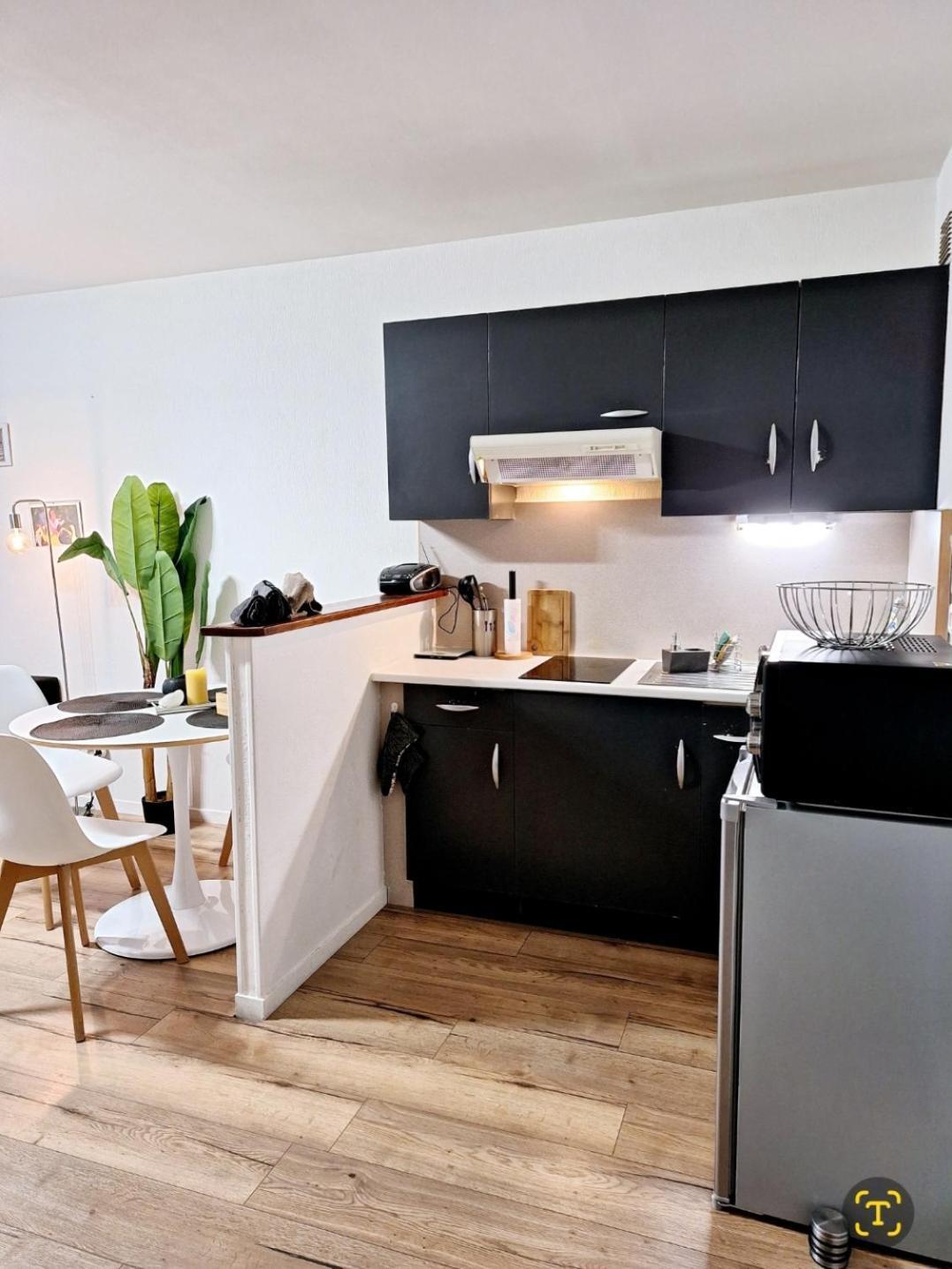 אנגולם Appartement Cosy Proche Gare - Fibre Optique Et Parking מראה חיצוני תמונה